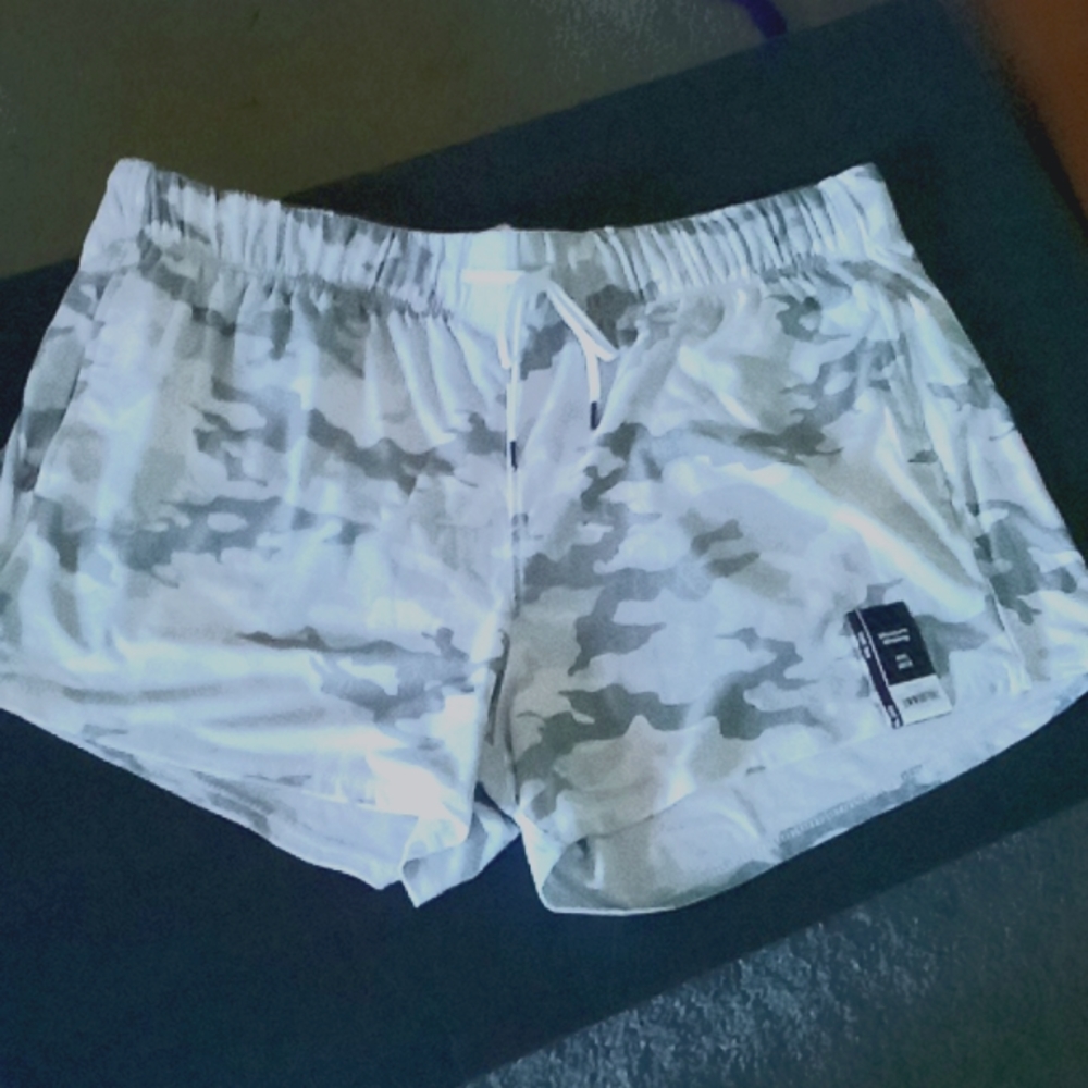 Athletic works shorts